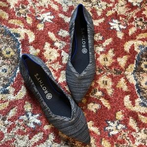Rothys pointed flats size 10 1/2